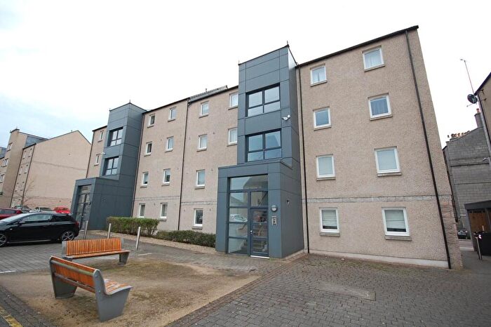 2 Bedroom Flat To Rent In City Centre, Aberdeen, AB24