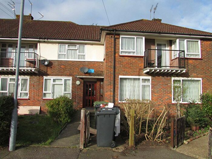 1 Bedroom Flat To Rent In Felton Close, Borehamwood, WD6
