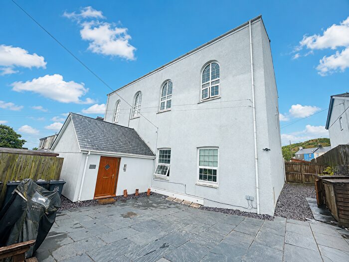 2 Bedroom Flat To Rent In Old Chapel Lane, Plymouth, PL7