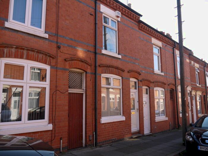 3 Bedroom Terraced House To Rent In Darley Street, Leicester, LE2
