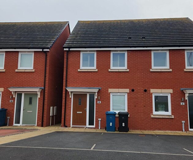 2 Bedroom Semi-Detached House To Rent In Woodpecker Close, West Bridgford, Nottingham, Nottinghamshire, NG2