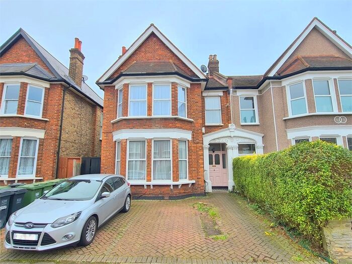 1 Bedroom Studio To Rent In Bargery Road, Catford, London, SE6