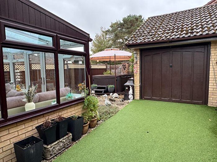 3 Bedroom Semi-Detached House For Sale In Woodlands Drive, Sandford, Wareham, BH20