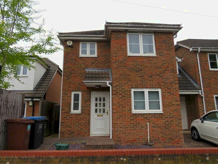 4 Bedroom Property To Rent In Ely Close, Hatfield, AL10
