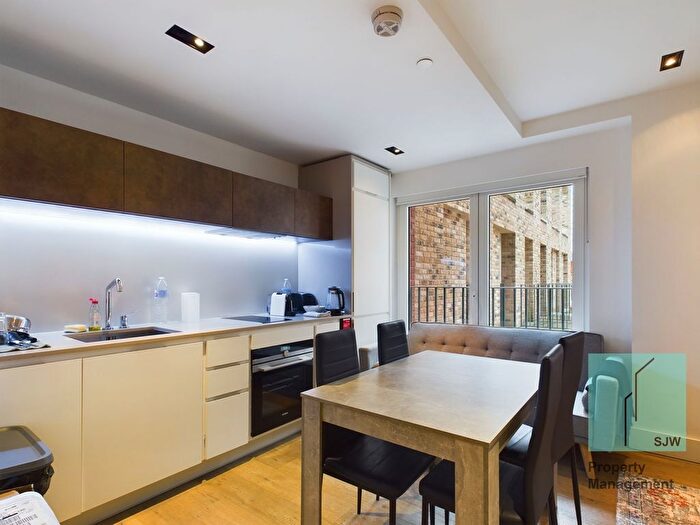 Property To Rent In Exchange Gardens, London, SW8