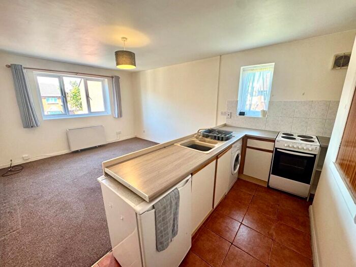 1 Bedroom Flat To Rent In Orchard Street, Long Eaton, NG10