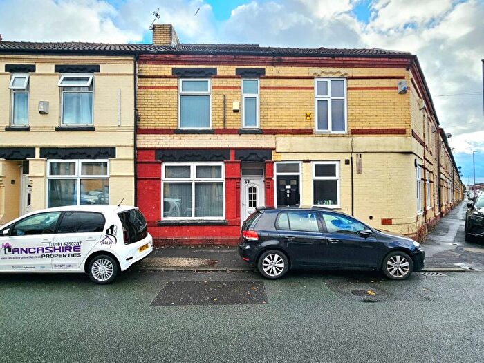 2 Bedroom Terraced House To Rent In Bickerdike Avenue, Longsight, M12