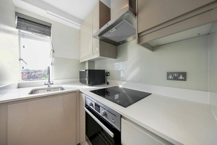 1 Bedroom Flat To Rent In Elystan Place, Chelsea, London, SW3