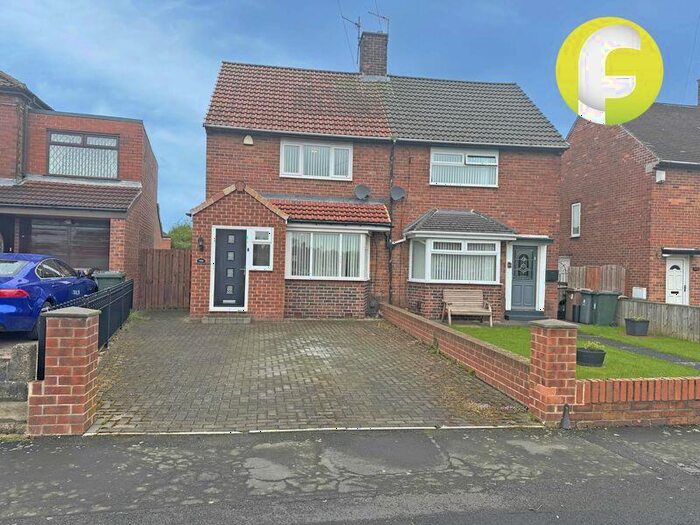 2 Bedroom Semi-Detached House To Rent In Tynemouth Road, Wallsend, NE28