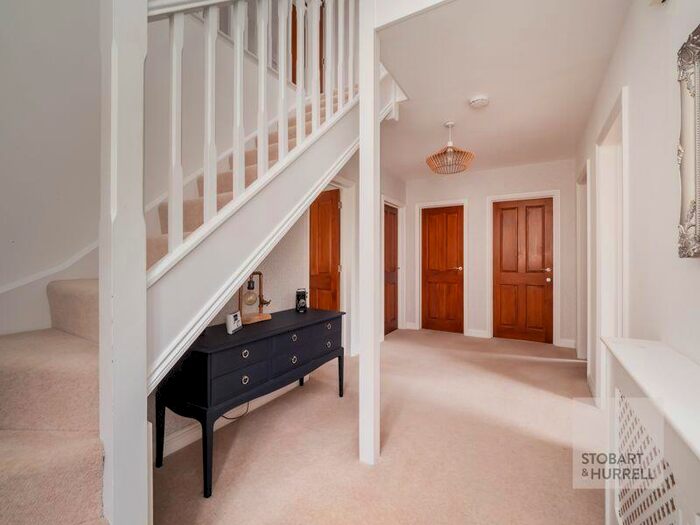 4 Bedroom Detached House For Sale In Lonsdale Road, Rackheath, Norfolk, NR13