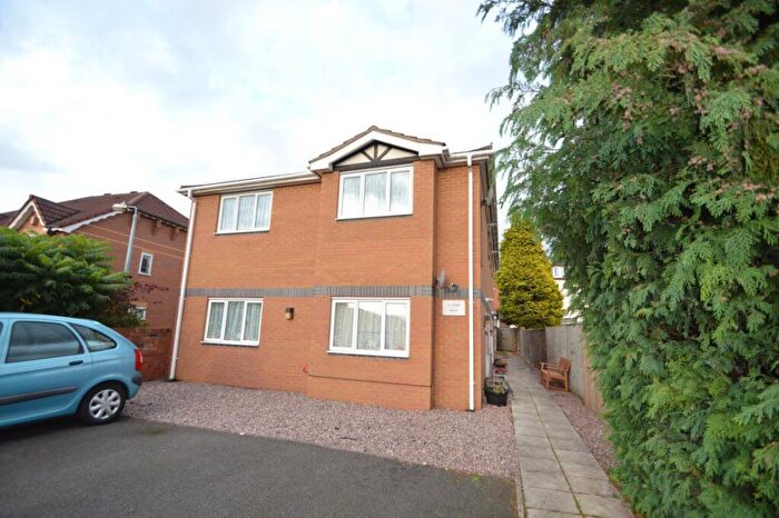 1 Bedroom Flat To Rent In Clifford House, Riversleigh Drive, Amblecote, DY8
