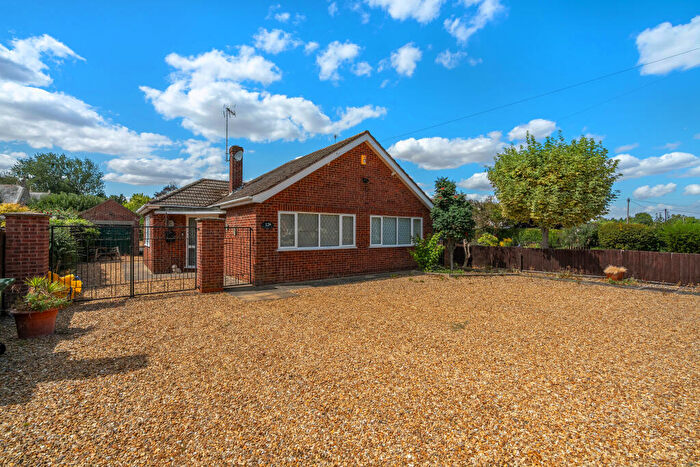 2 Bedroom Detached Bungalow For Sale In Broadgate Lane, Deeping St James, PE6