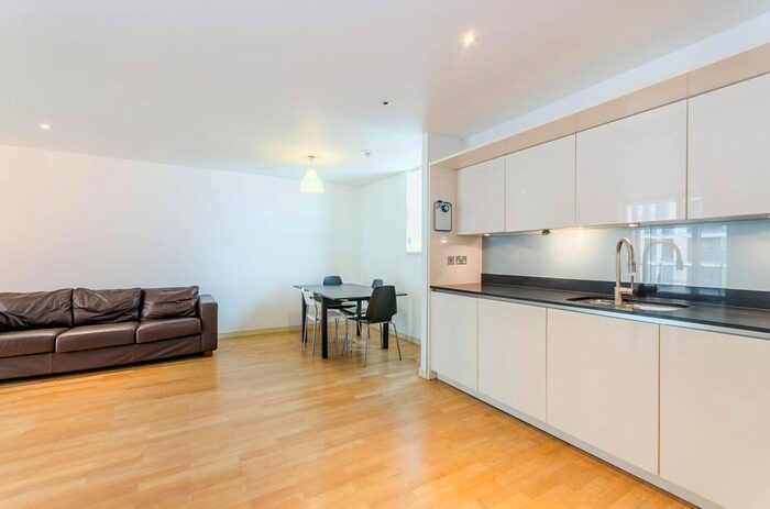 1 Bedroom Flat To Rent In Hermitage Street, Paddington, London, W2