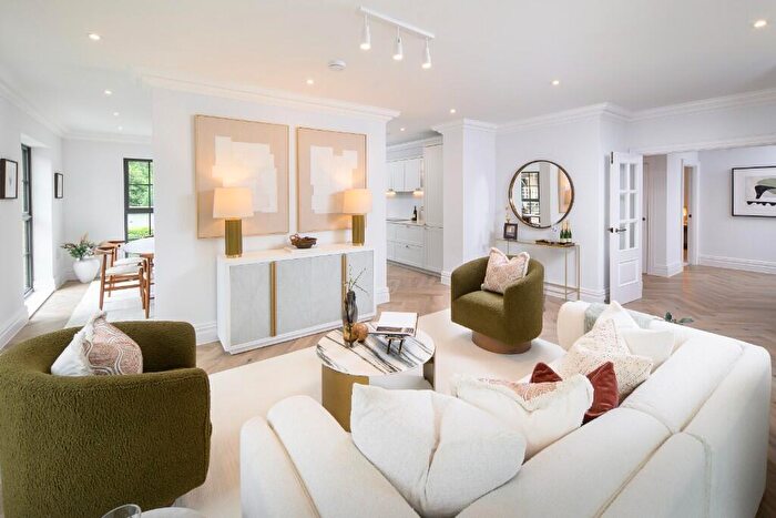 2 Bedroom Apartment For Sale In Larch Avenue, Sunningdale, SL5