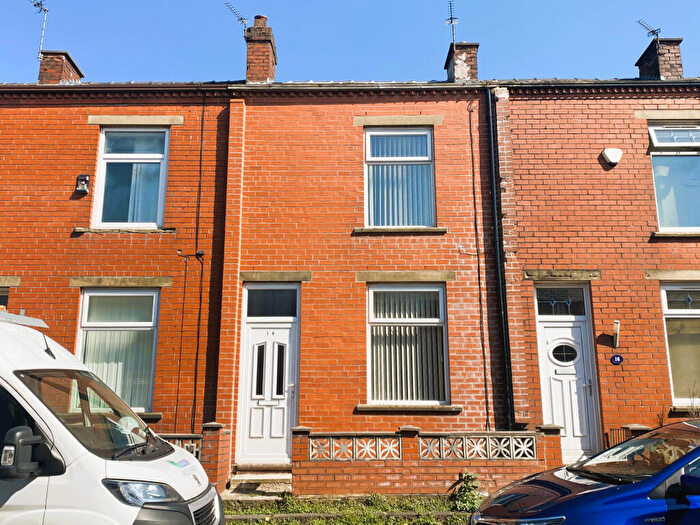 2 Bedroom Terraced House To Rent In Crossley Street, Royton, Oldham, Lancashire, OL2