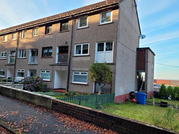 3 Bedroom Flat To Rent In Fernbrae Avenue, Rutherglen, G73