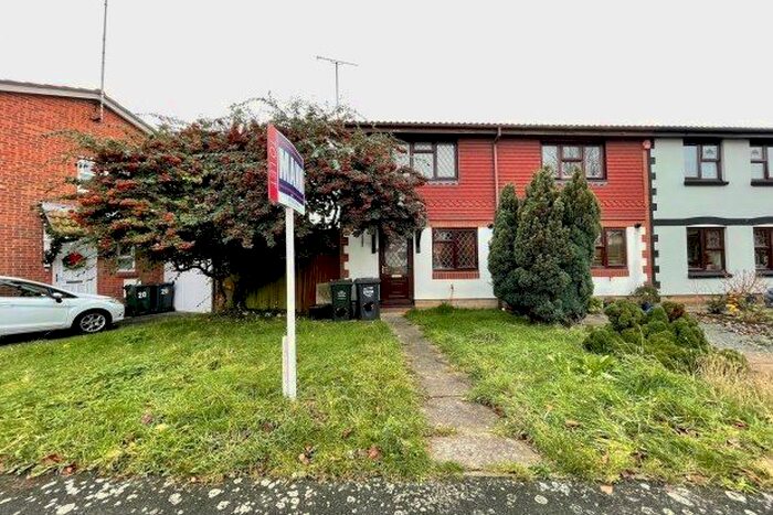 2 Bedroom Property To Rent In Smugglers Walk, Greenhithe DA9