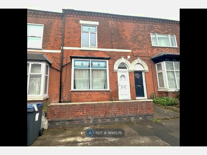 4 Bedroom Terraced House To Rent In New Street, Erdington, Birmingham, B23