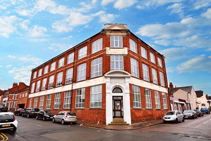 1 Bedroom Duplex To Rent In Artizan Road, Northampton, NN1