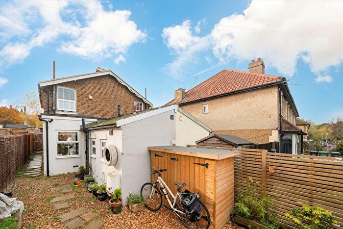 2 Bedroom Semi Detached House For Sale In Gladstone Road, Surbiton, KT6