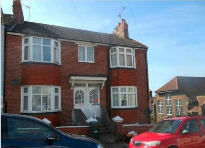 1 Bedroom Apartment To Rent In Whippingham Road, Brighton, BN2