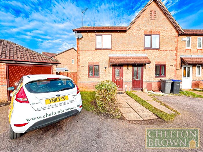 2 Bedroom End Of Terrace House To Rent In Lindisfarne Way, East Hunsbury, Northampton, NN4