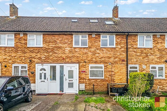 3 Bedroom Terraced House For Sale In Limes Road, Cheshunt, Hertfordshire, EN8