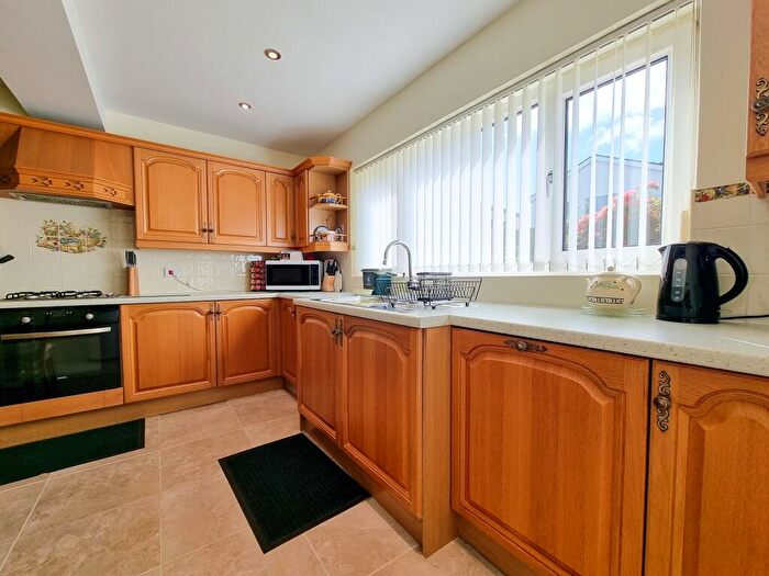 4 Bedroom Detached House For Sale In Pennard Drive, Southgate, Swansea, City And County Of Swansea., SA3