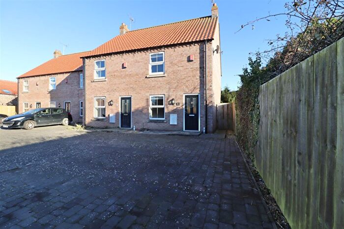 3 Bedroom Terraced Bungalow To Rent In Harold Elgey Close, Market Weighton, YO43