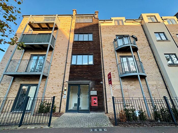 2 Bedroom Flat To Rent In Sweetpea Way, Orchard Park, Cambridge, CB4