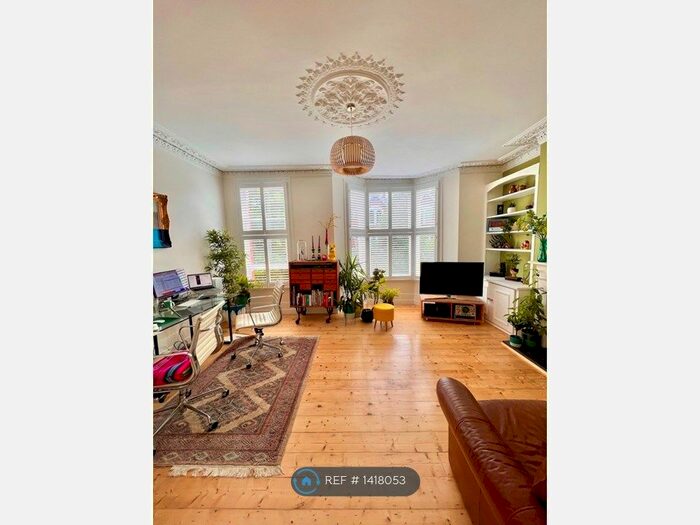 1 Bedroom Flat To Rent In Cornwall Road, London, N4