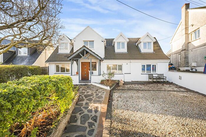 5 Bedroom Detached House For Sale In Trerhyngyll, Cowbridge, CF71