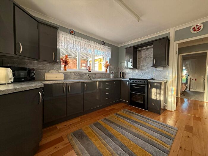 2 Bedroom Bungalow For Sale In Birchwood Avenue, North Gosforth, Newcastle Upon Tyne, Tyne And Wear, NE13