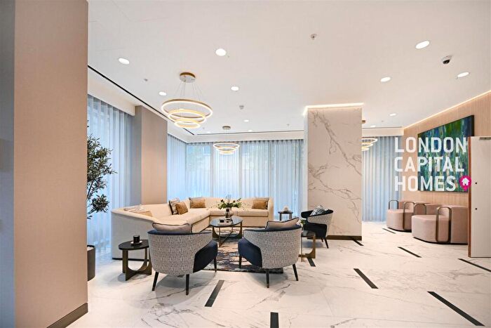 1 Bedroom Apartment To Rent In One Thames Quay, Marsh Wall, London, E14