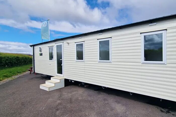 3 Bedroom Park Home For Sale In Coast Road, Berrow, Burnham-On-Sea, TA8