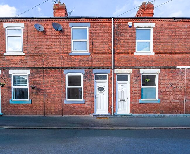 3 Bedroom Terraced House For Sale In Conisborough Terrace, Nottingham, Nottinghamshire, NG2