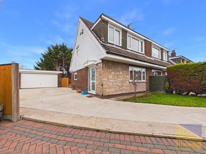 3 Bedroom Semi Detached House For Sale In Longfield, Fulwood, PR2