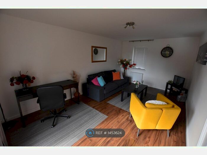 3 Bedroom Semi-Detached House To Rent In Peddie Street, Dundee, DD1