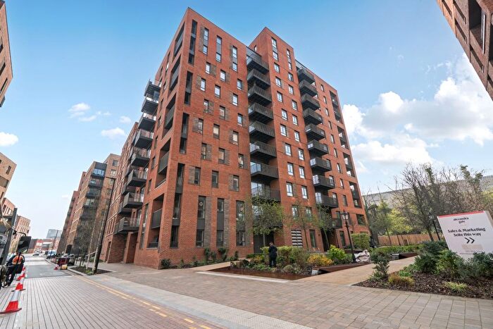 1 Bedroom Flat To Rent In Mary Neuner Road, London, N8