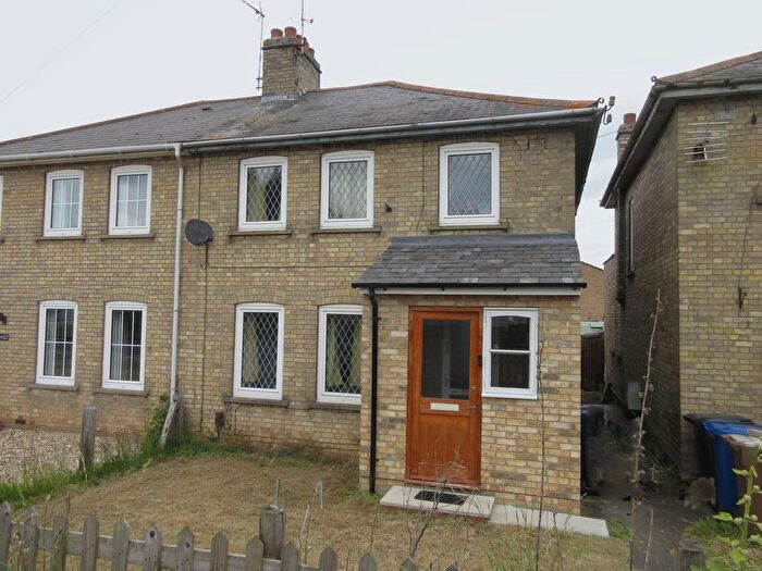 3 Bedroom Semi Detached House To Rent In Exning Road, Newmarket, CB8