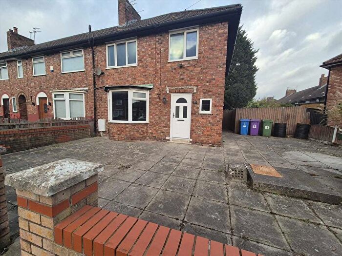 3 Bedroom End Of Terrace House To Rent In Stainburn Avenue, Norris Green, Liverpool, L11
