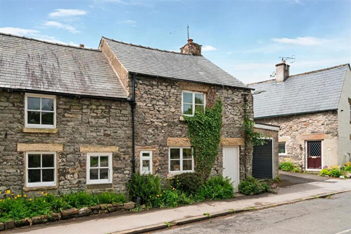 2 Bedroom Terraced House For Sale In Main Street, Great Longstone, DE45