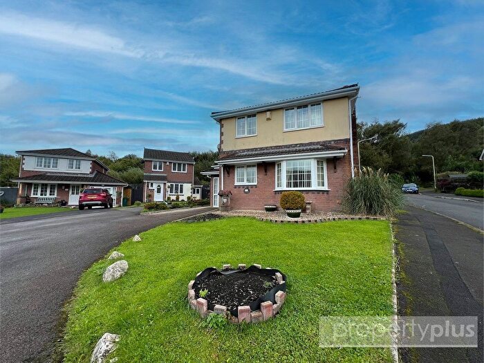 4 Bedroom Detached House For Sale In Dinam Park, Ton Pentre, Pentre, Rhondda Cynon Taff, CF41