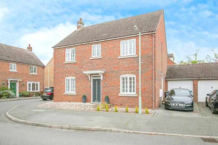 4 Bedroom Detached House For Sale In Pine Close, Rendlesham, Woodbridge, IP12