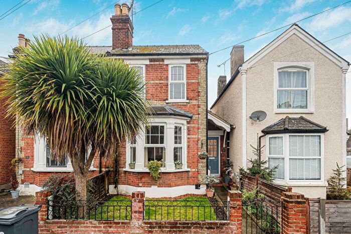 3 Bedroom Semi Detached House For Sale In Claremont Road, Staines-Upon-Thames, Surrey, TW18