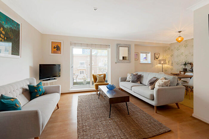 1 Bedroom Flat To Rent In Chatfield Road, London, SW11