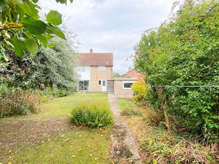 3 Bedroom Semi-Detached House For Sale In Northfield, Girton, Cambridge, CB3