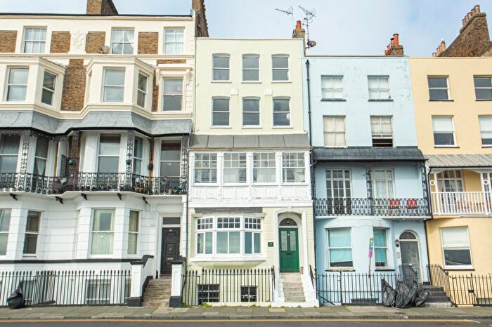 6 Bedroom Terraced House For Sale In Paragon, Ramsgate, Kent, CT11