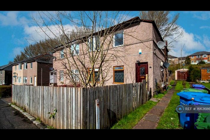 3 Bedroom Flat To Rent In Talla Road, Glasgow, G52