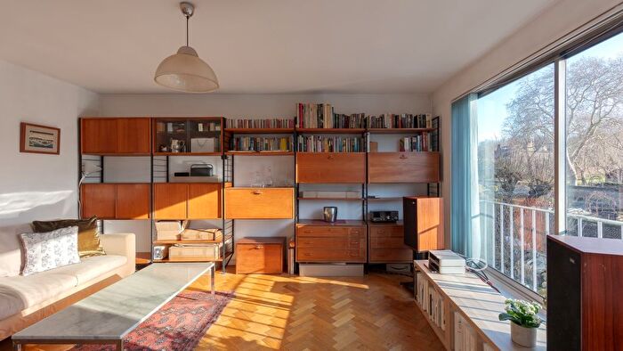 1 Bedroom Flat For Sale In Maze Hill Lodge, Park Vista London, SE10